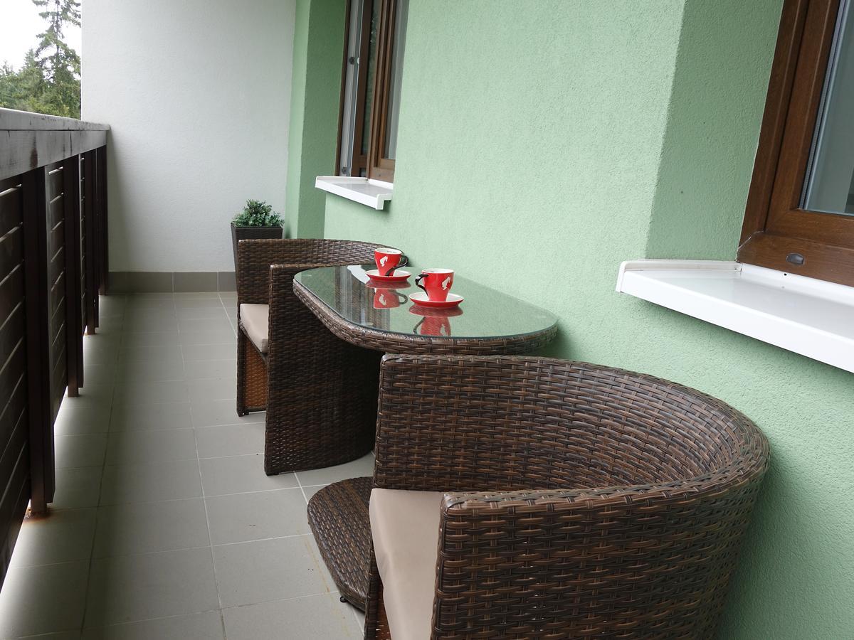 Apartman S Vyhladom Na Tatry Tatranska Strba Exteriör bild